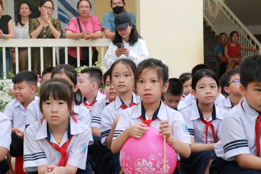 1-hs-1.jpg