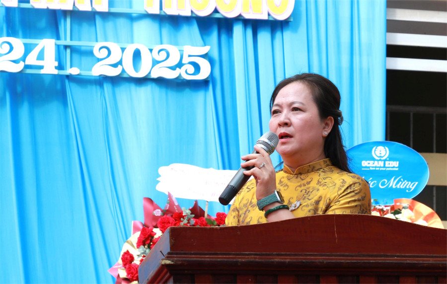 1-c-oanh.jpg