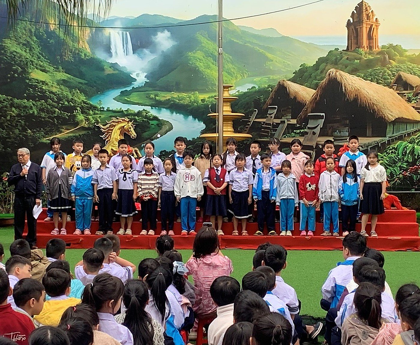 TRƯỜNG TIỂU HOC NGUYỄN BỈNH KHIÊM TUYÊN DƯƠNG HỌC SINH CÓ TIẾN BỘ TRONG HỌC TẬP VÀ PHONG TRÀO VỞ SẠCH CHỮ ĐẸP – THÁNG 01, 02 NĂM 2026